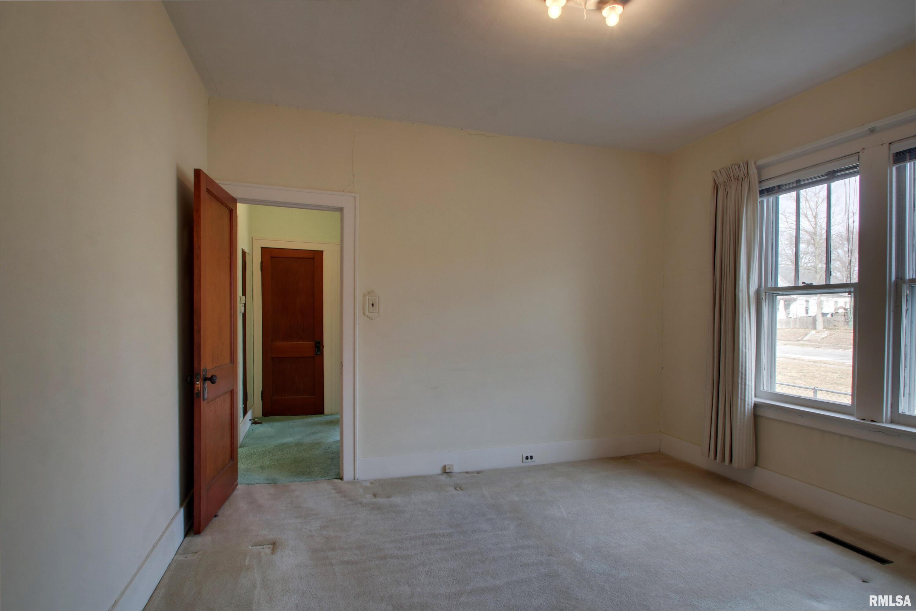 1525 North 7th Street Quincy, IL 62301 - Photo 10 of 23