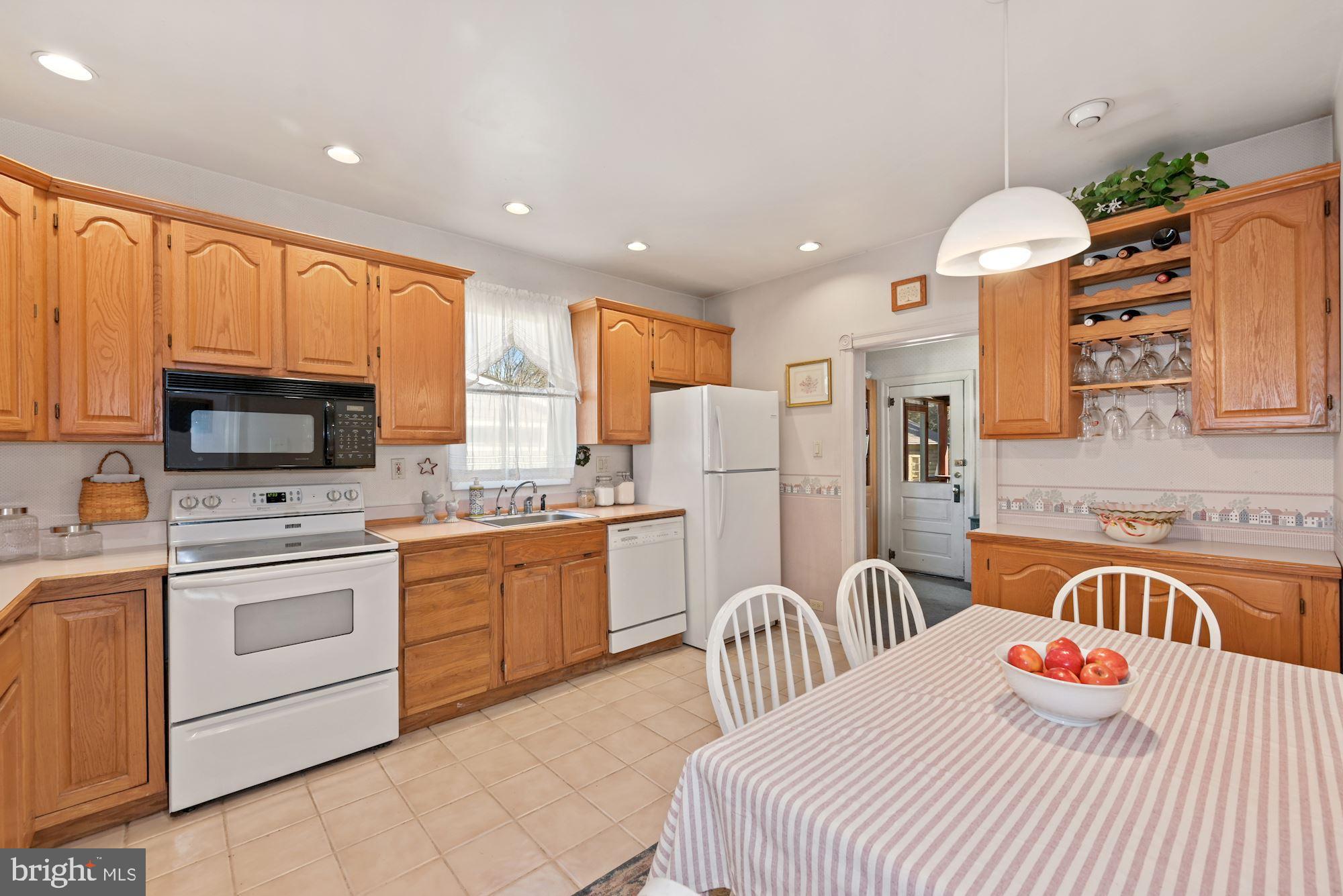 52 Trueman Avenue Haddonfield, NJ 08033 - Photo 14 of 37