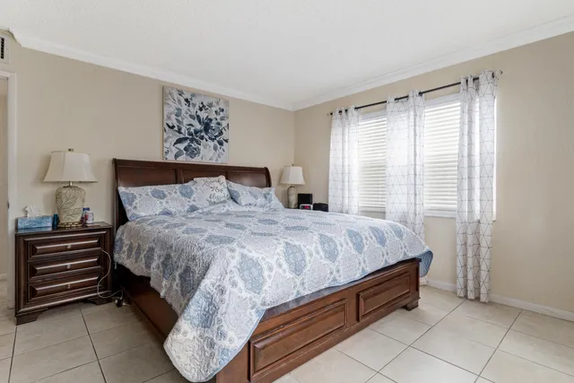 $1,700 | 760 Southeast 2nd Avenue, Unit H106, Deerfield Beach, FL 33441