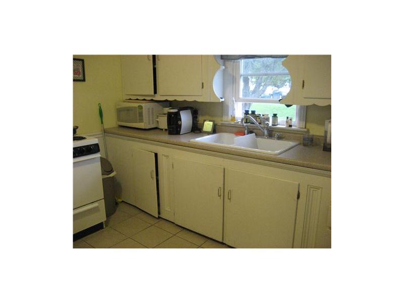 14 Nekick Road Warwick, RI 02818 - Photo 5 of 8 Kitchen.