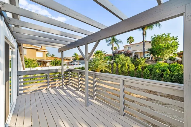 $675,000 | 22473 Canyon Lake Drive South, Canyon Lake, CA 92587