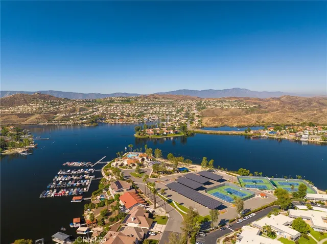 $675,000 | 22473 Canyon Lake Drive South, Canyon Lake, CA 92587