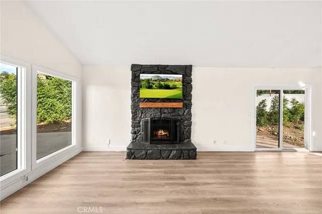 $675,000 | 22473 Canyon Lake Drive South, Canyon Lake, CA 92587