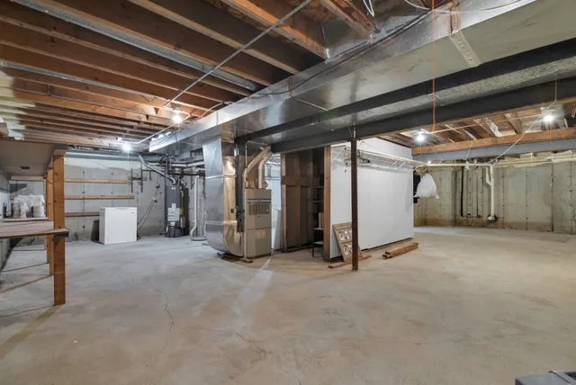 $2,250 | 112 Sequoyah Court Southwest, Poplar Grove, IL 61065