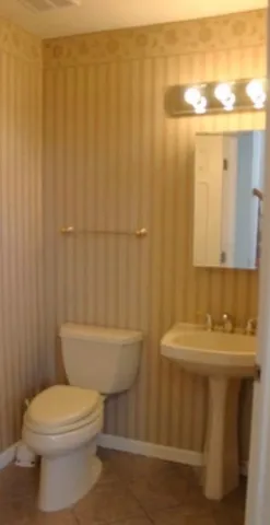 $2,250 | 112 Sequoyah Court Southwest, Poplar Grove, IL 61065