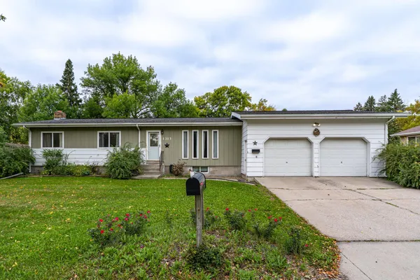 $172,500 | 1313 Albert Street, Crookston, MN 56716