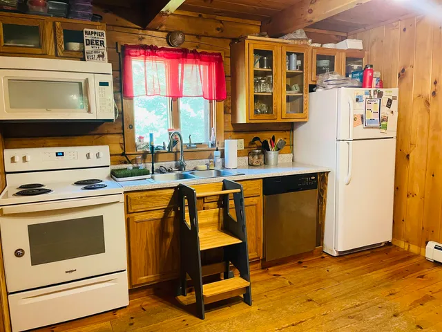 $259,900 | 1360 Colby Road, Lunenburg, VT 05906