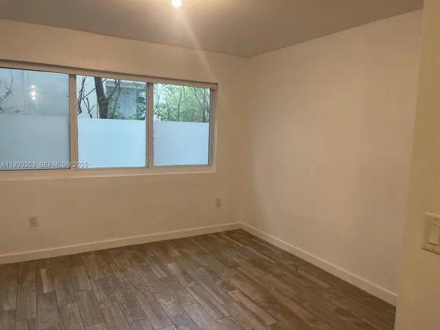 $1,775 | 1035 Euclid Avenue, Unit 15, Miami Beach, FL 33139