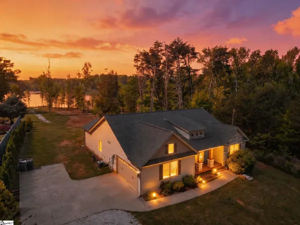 $899,999 | 106 Springfield Road, Anderson, SC 29626