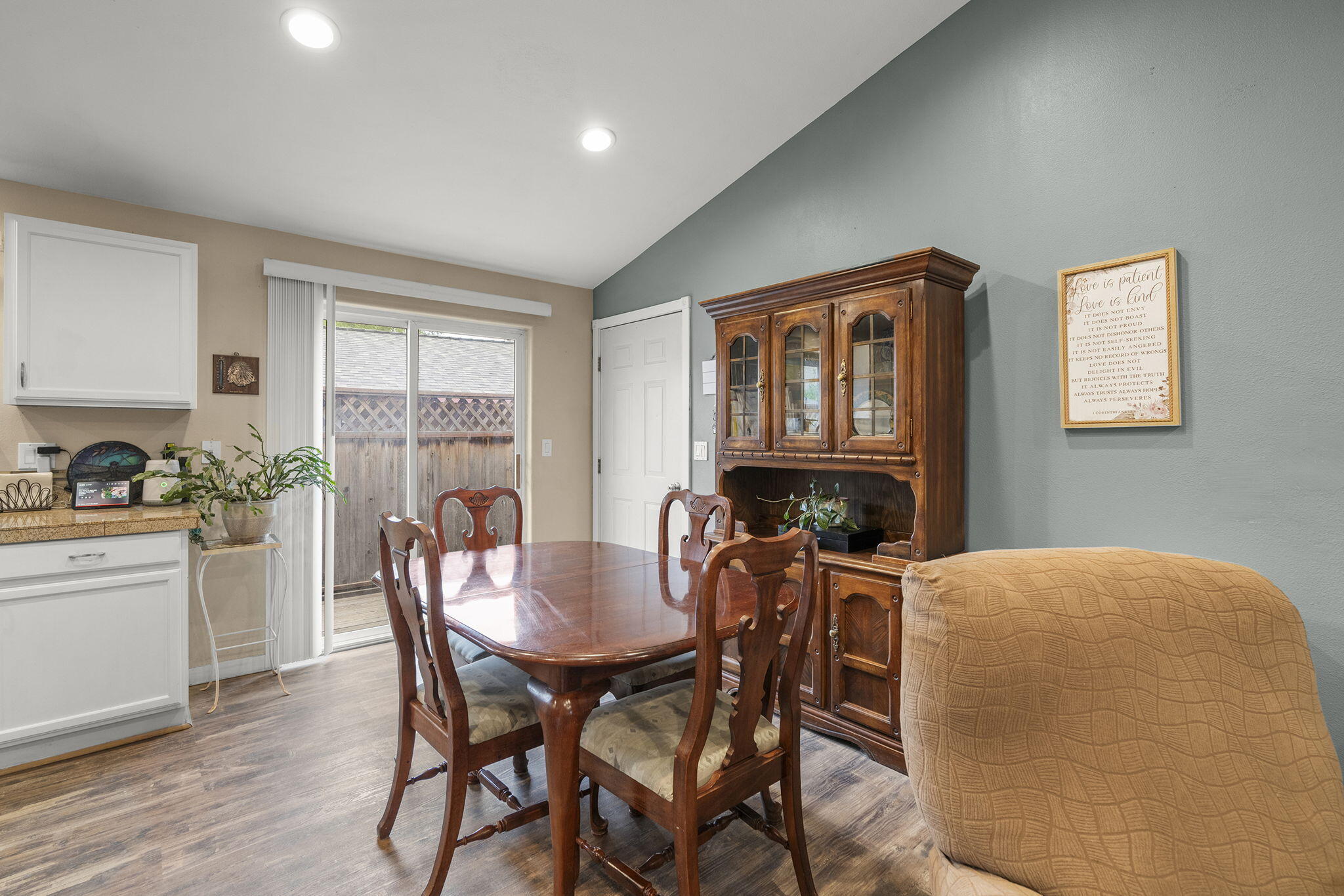 552 Southwest Lincoln Street Madras, OR 97741 - Photo 6 of 23 a view of a dining room with furniture window and wooden floor