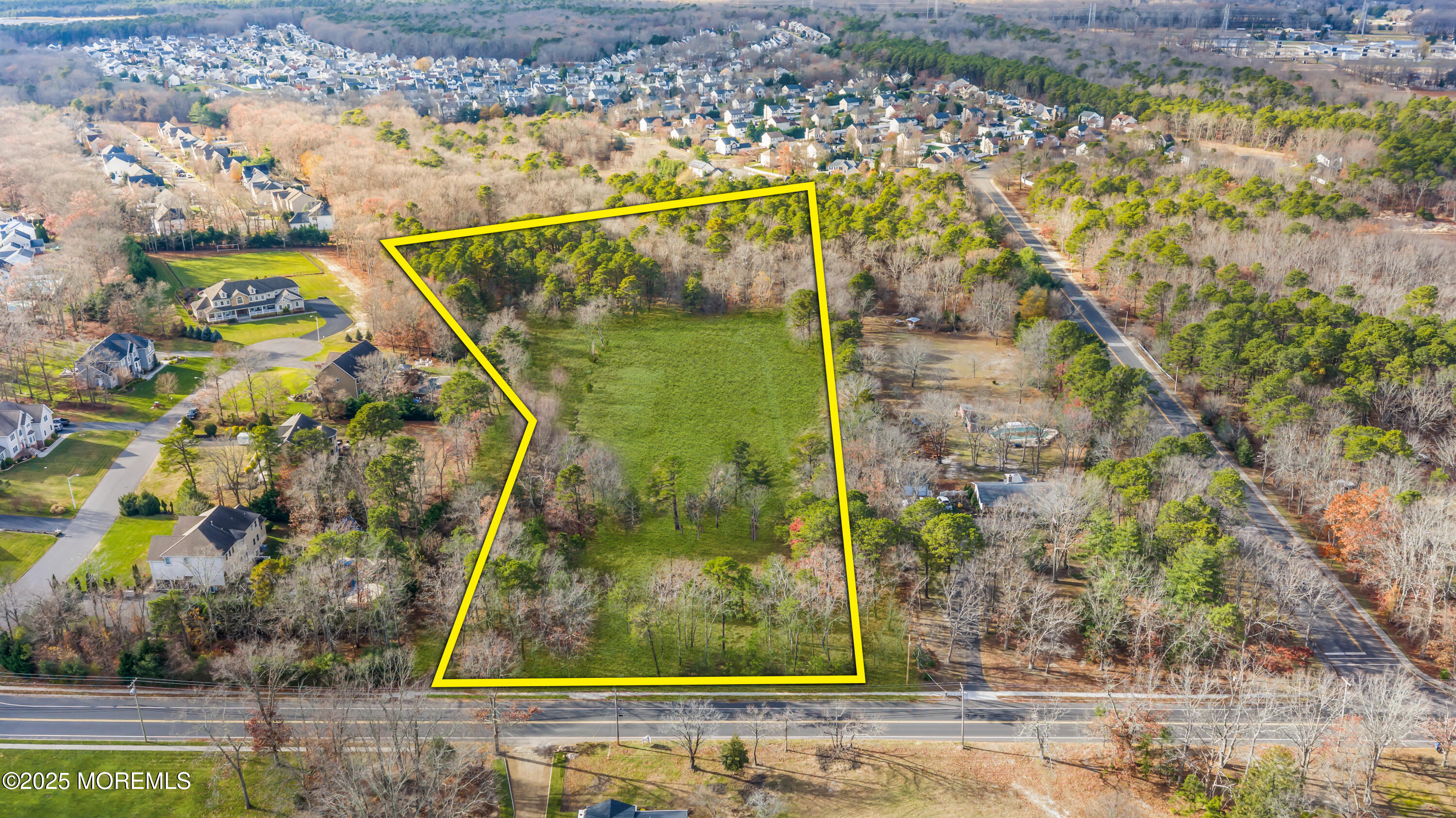 457 Newtons Corner Road Howell, NJ 07731 - Photo 12 of 12 a view of a yard