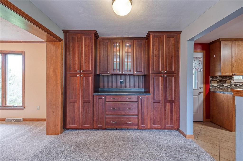 219 Dodds Road Butler, PA 16002 - Photo 6 of 30 Gallery Image 6