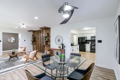 $498,000 | 512 Lexington Boulevard, Carmel, IN 46032