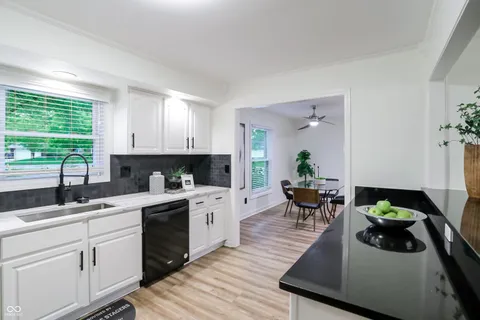 $498,000 | 512 Lexington Boulevard, Carmel, IN 46032