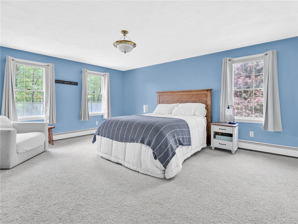 108 Wilbur Road Lincoln, RI 02865 - Photo 16 of 42 primary bedrooom