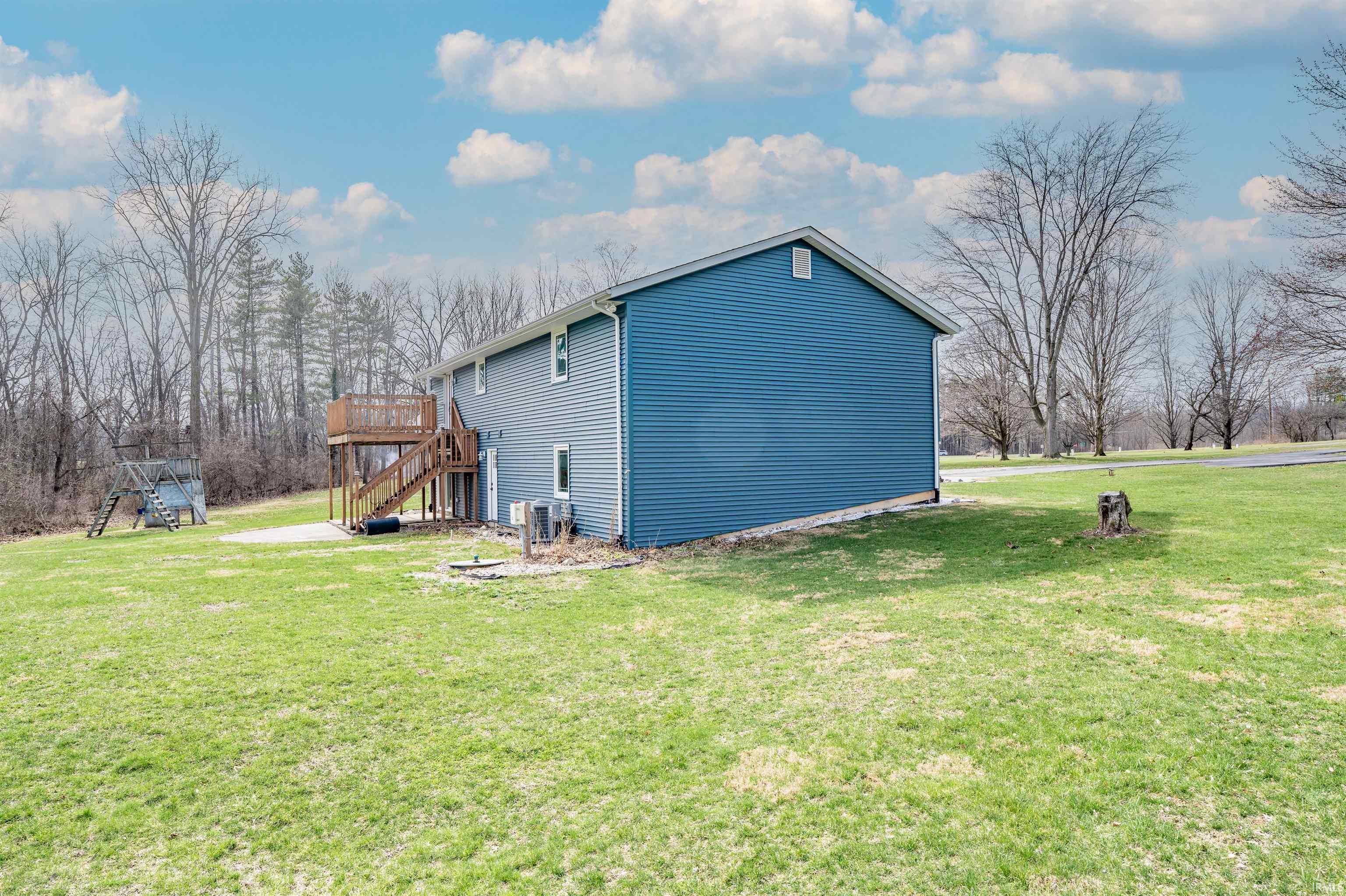 5706 Popp Road Fort Wayne, IN 46845 - Photo 2 of 33