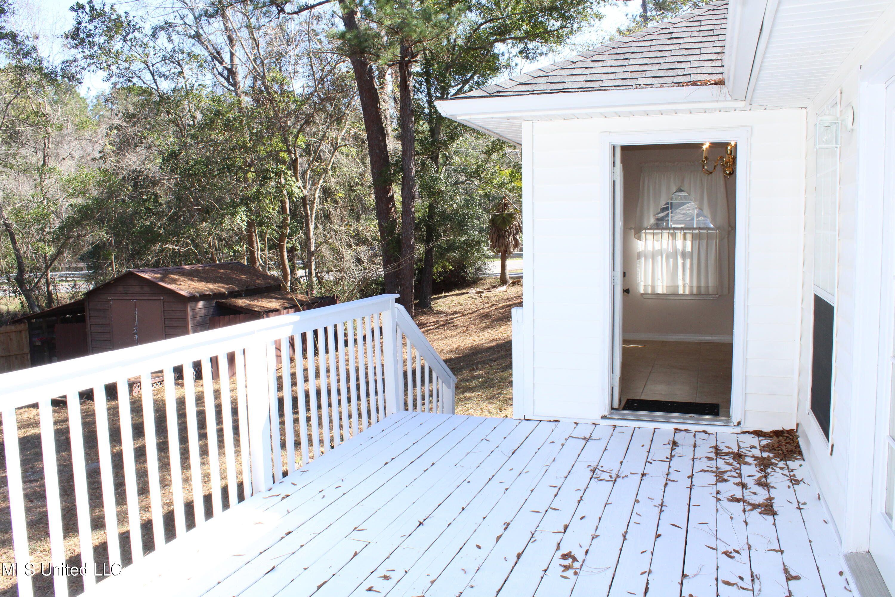 9300 Ridgeview Drive Ocean Springs, MS 39564 - Photo 19 of 54 IMG_6866