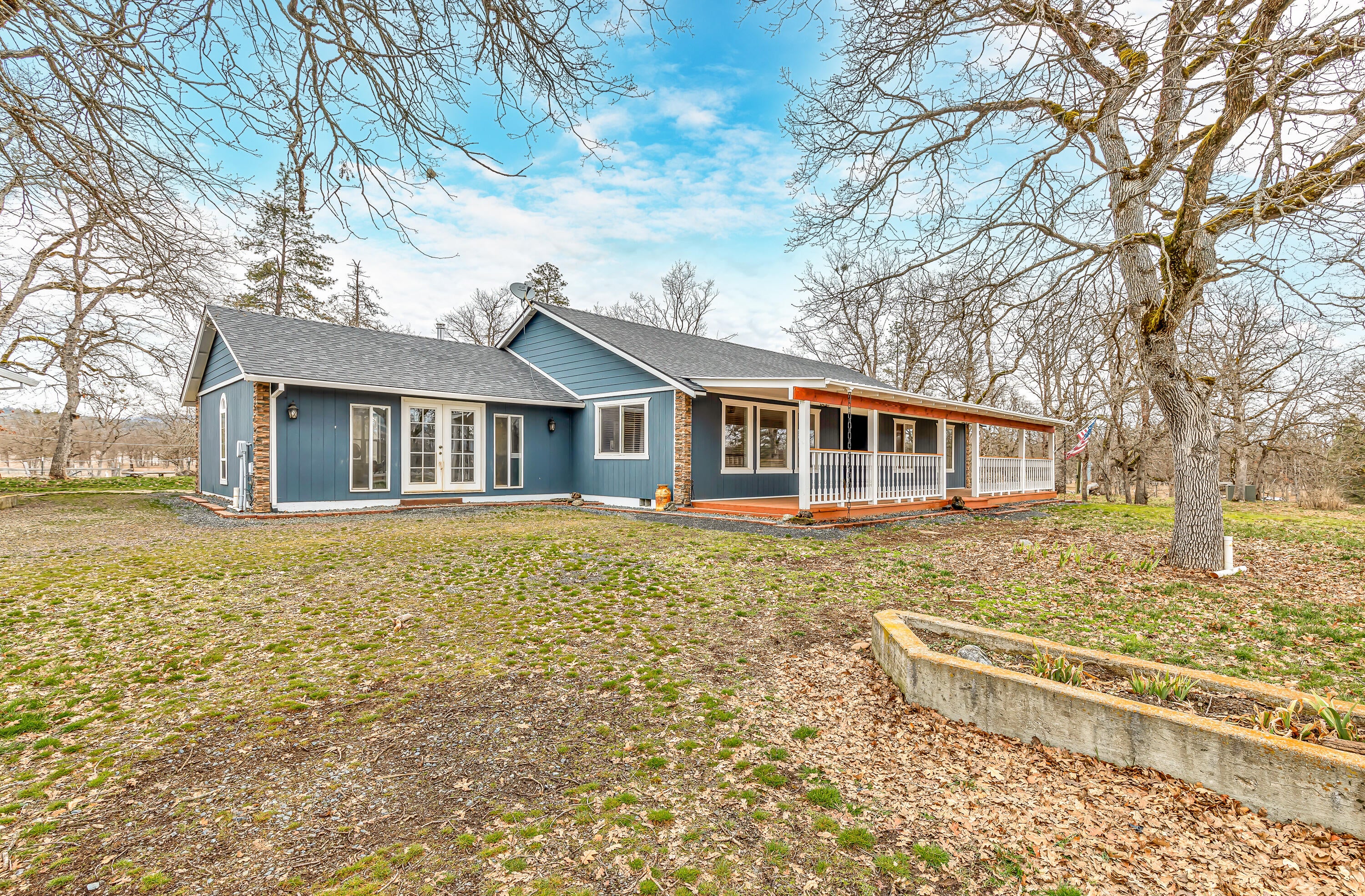 11001 Meadows Road White City, OR 97503 - Photo 44 of 60 9R9A6379