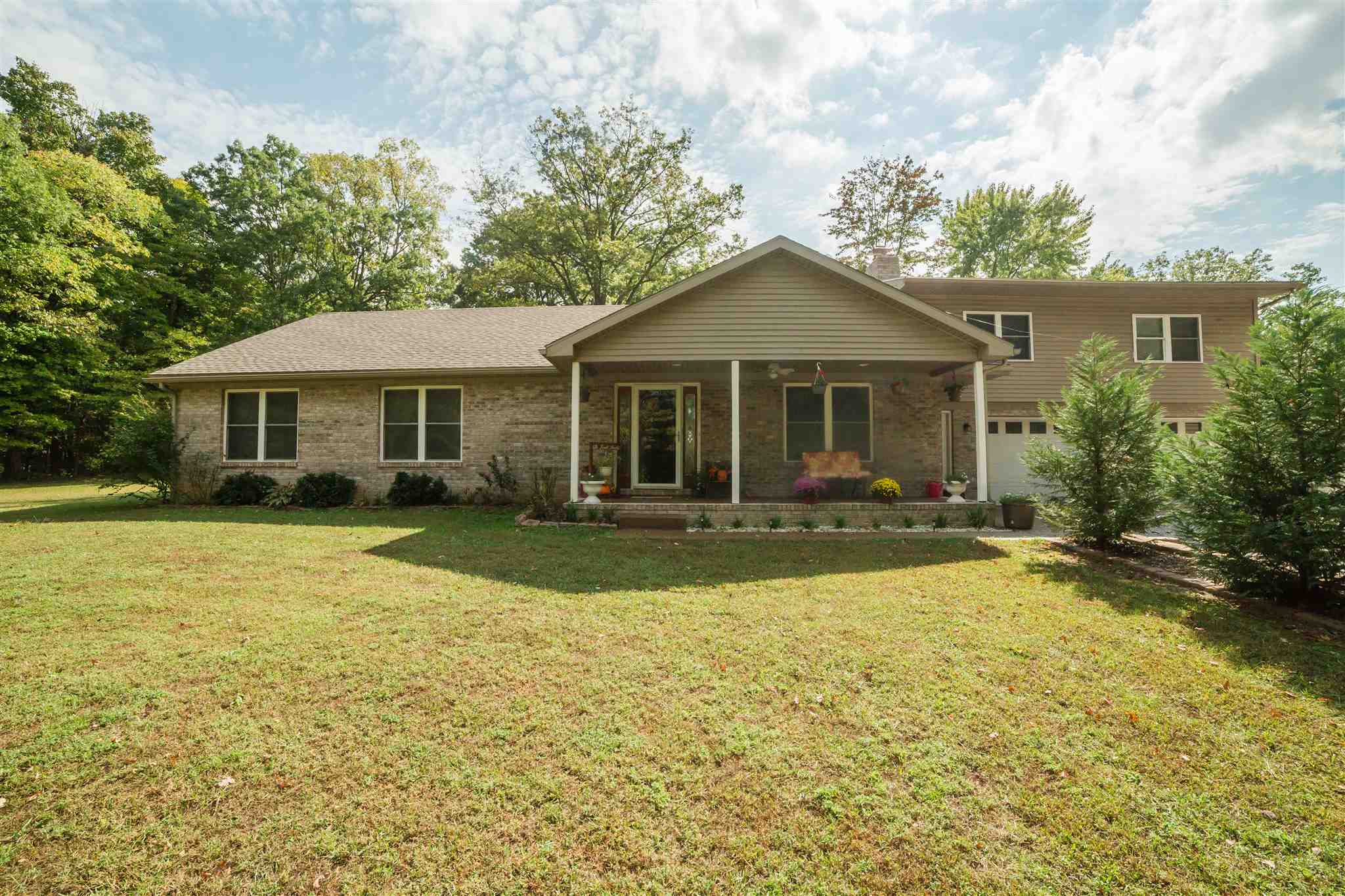 4344 Orchard Road Evansville, IN 47720 - Photo 1 of 28 Gallery Image 1
