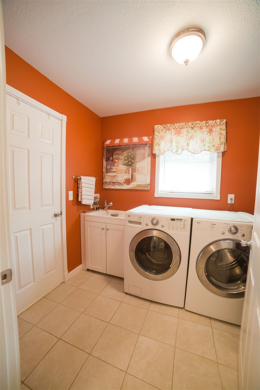 4344 Orchard Road Evansville, IN 47720 - Photo 15 of 28 Gallery Image 15
