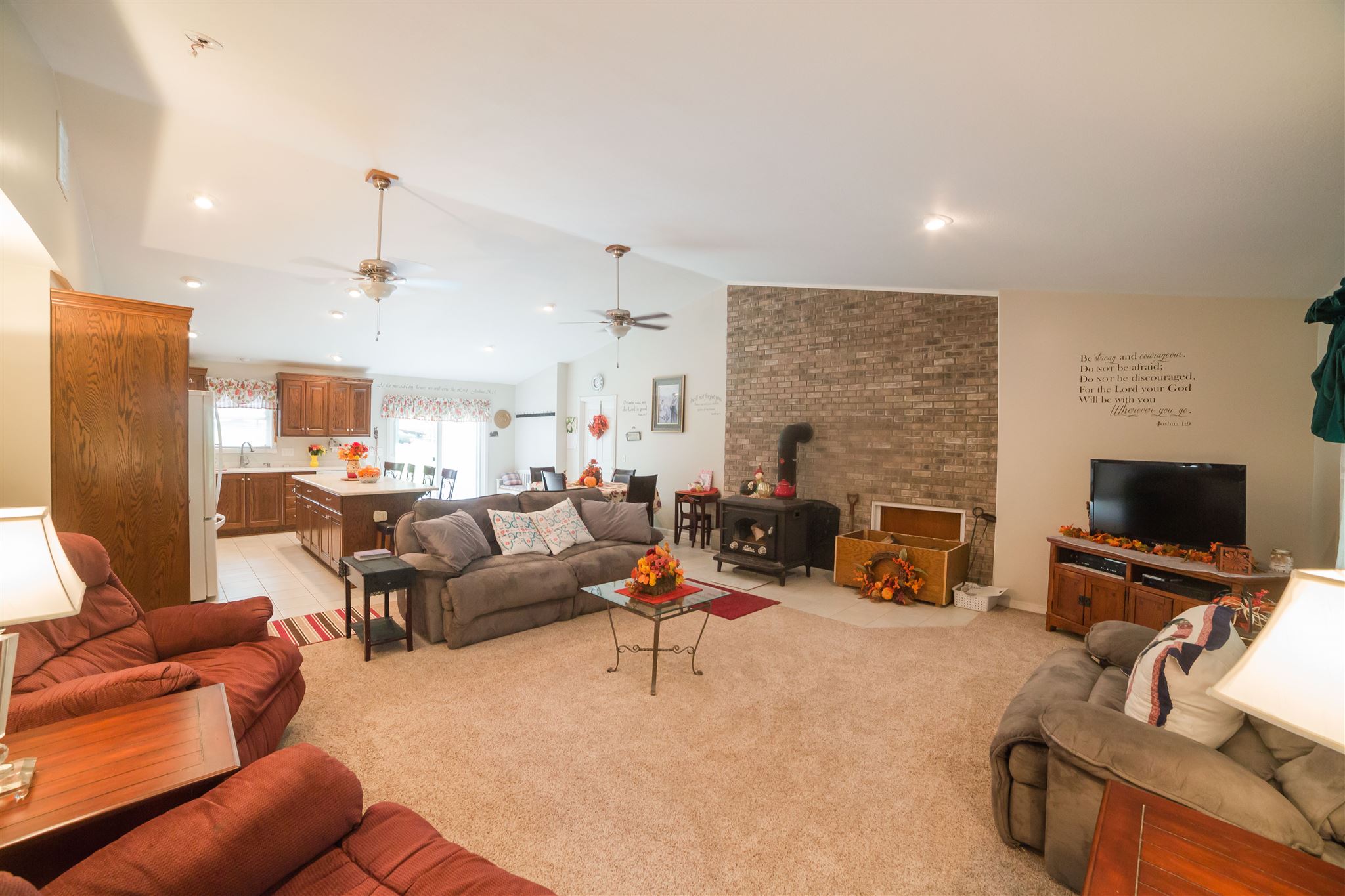 4344 Orchard Road Evansville, IN 47720 - Photo 4 of 28 Gallery Image 4