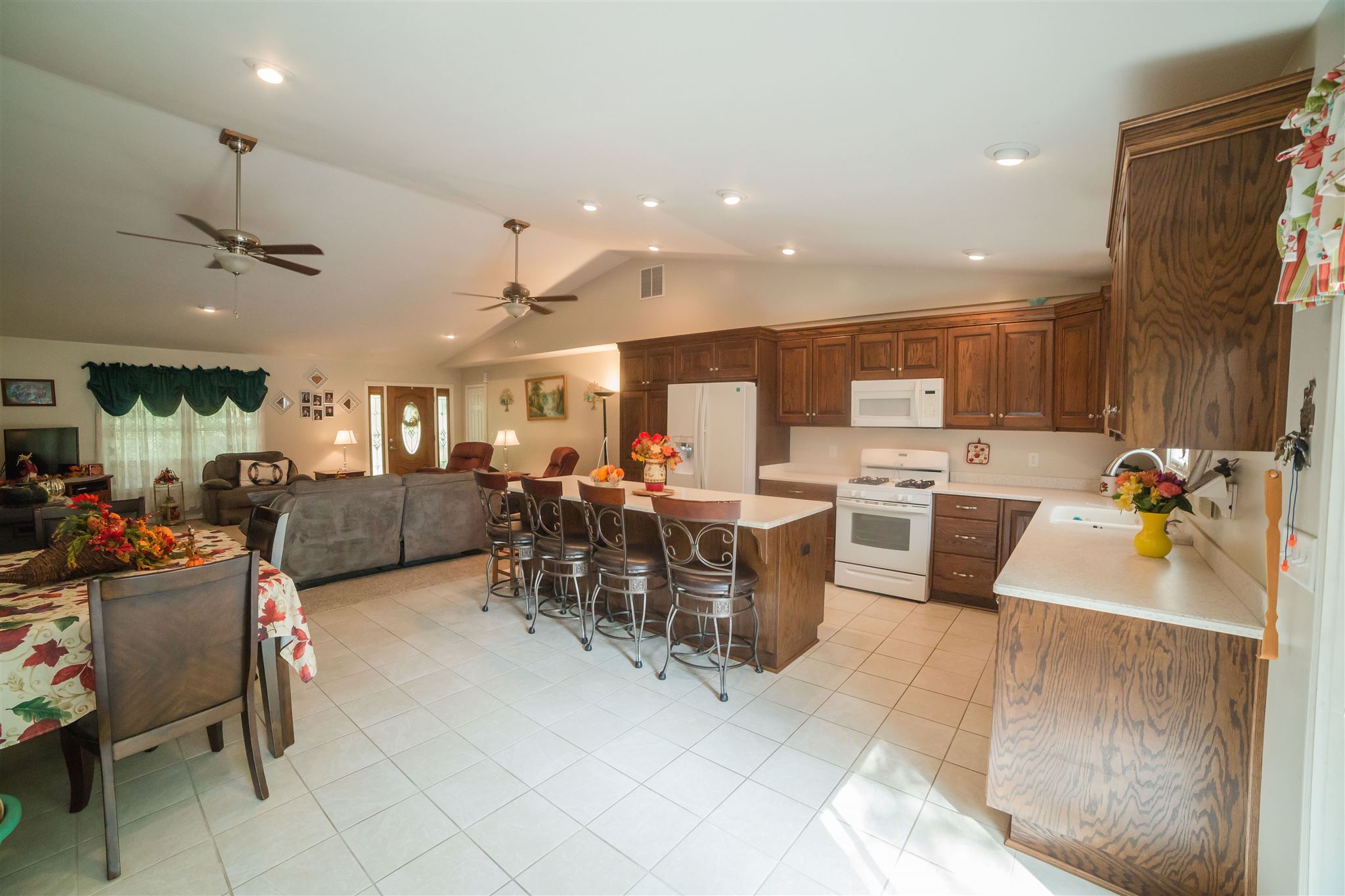 4344 Orchard Road Evansville, IN 47720 - Photo 9 of 28 Gallery Image 9