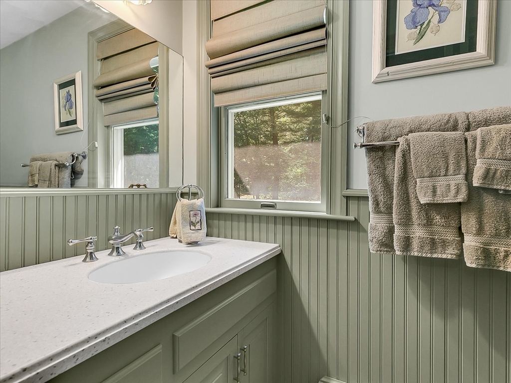 62 Old Yankee Road Haverhill, MA 01832 - Photo 10 of 39