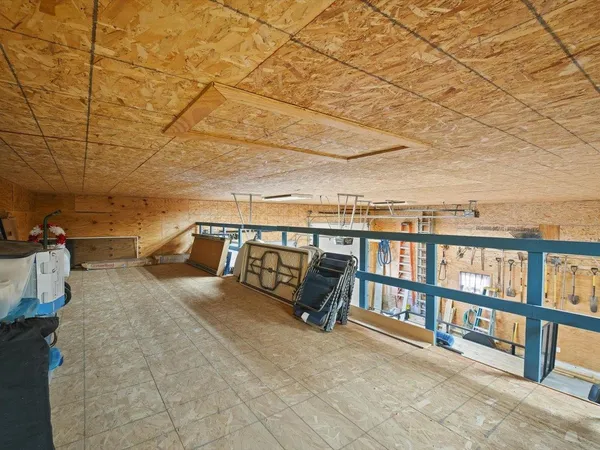 $484,000 | 3028 South Golf Road, Stockton, IL 61085