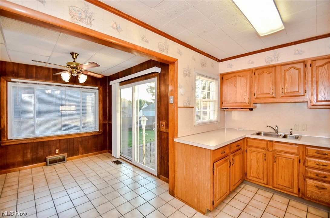 808 Kickapoo Avenue Akron, OH 44305 - Photo 10 of 14
