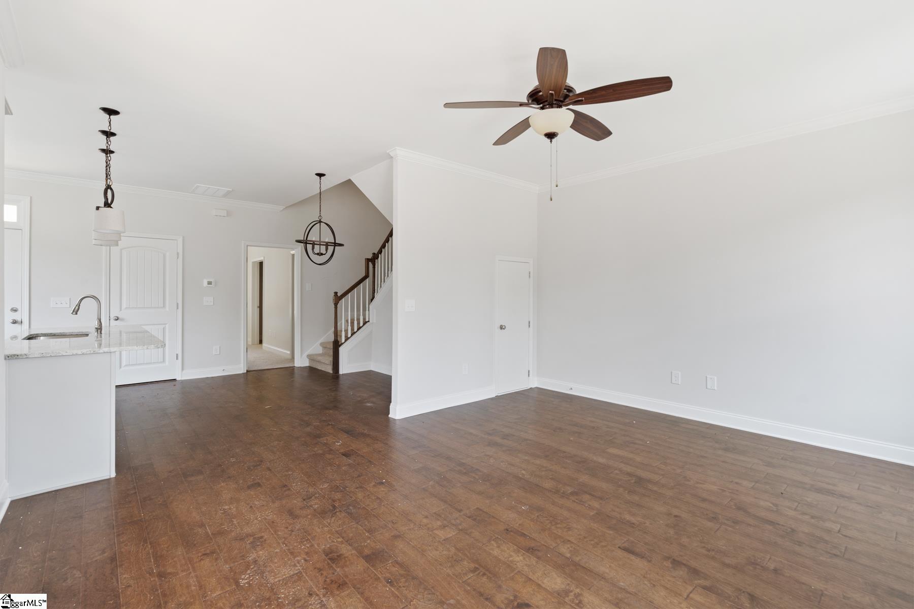 542 Twin Lake Road Greenville, SC 29609 - Photo 5 of 21 Gallery Image 5