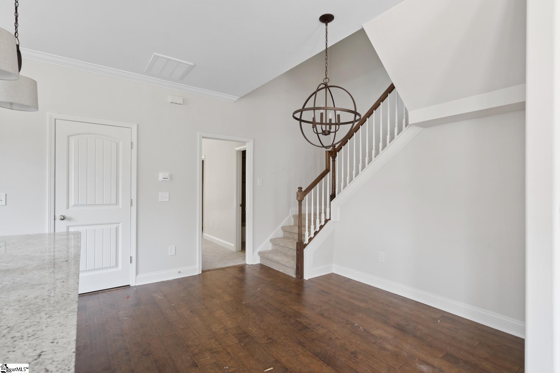 542 Twin Lake Road Greenville, SC 29609 - Photo 6 of 21 Gallery Image 6