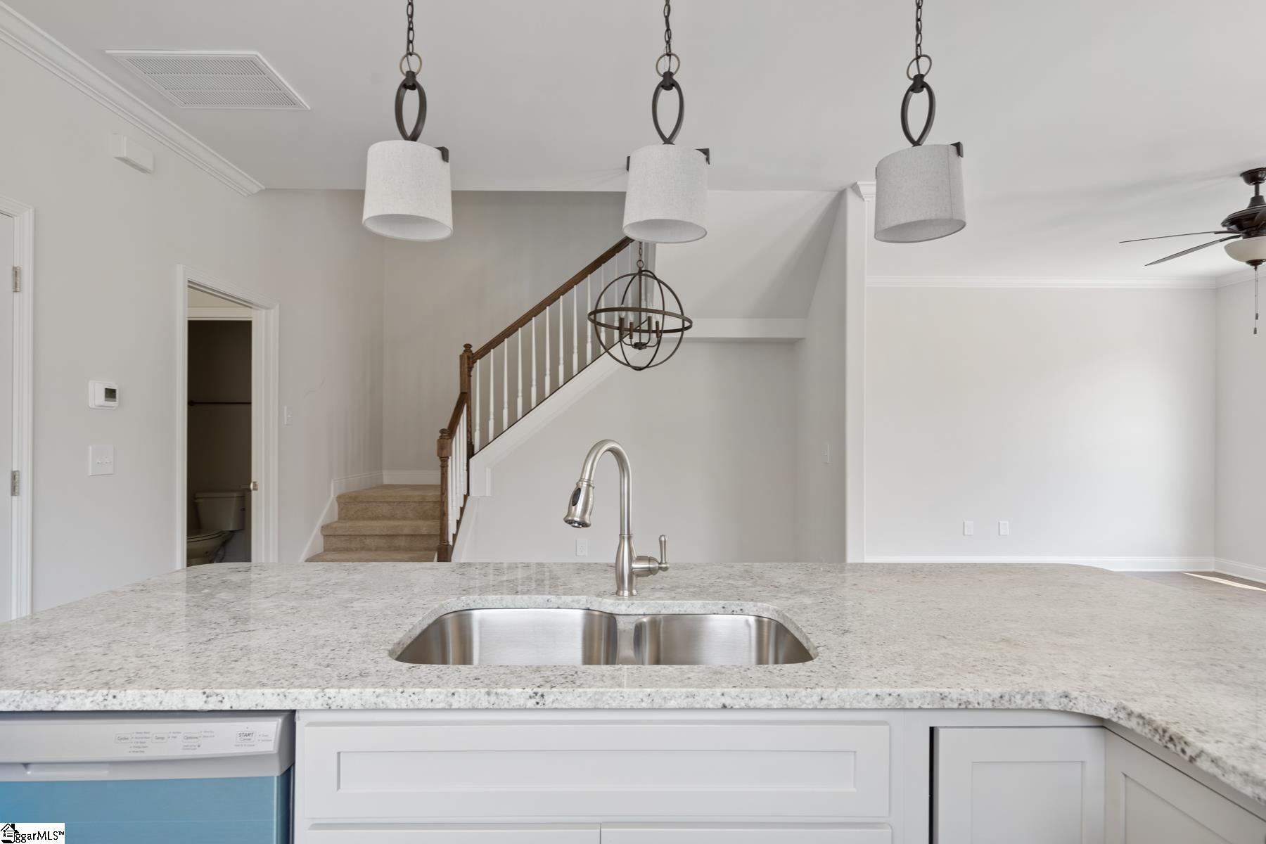 542 Twin Lake Road Greenville, SC 29609 - Photo 10 of 21 Gallery Image 10