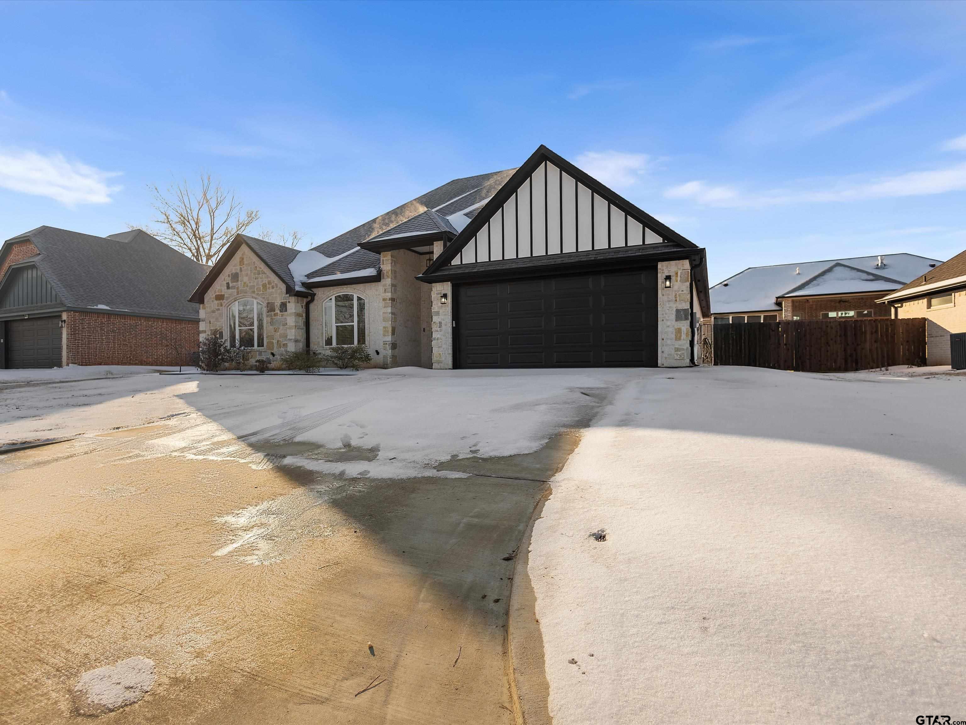 1006 Windy Ridge Drive Longview, TX 75605 - Photo 13 of 37