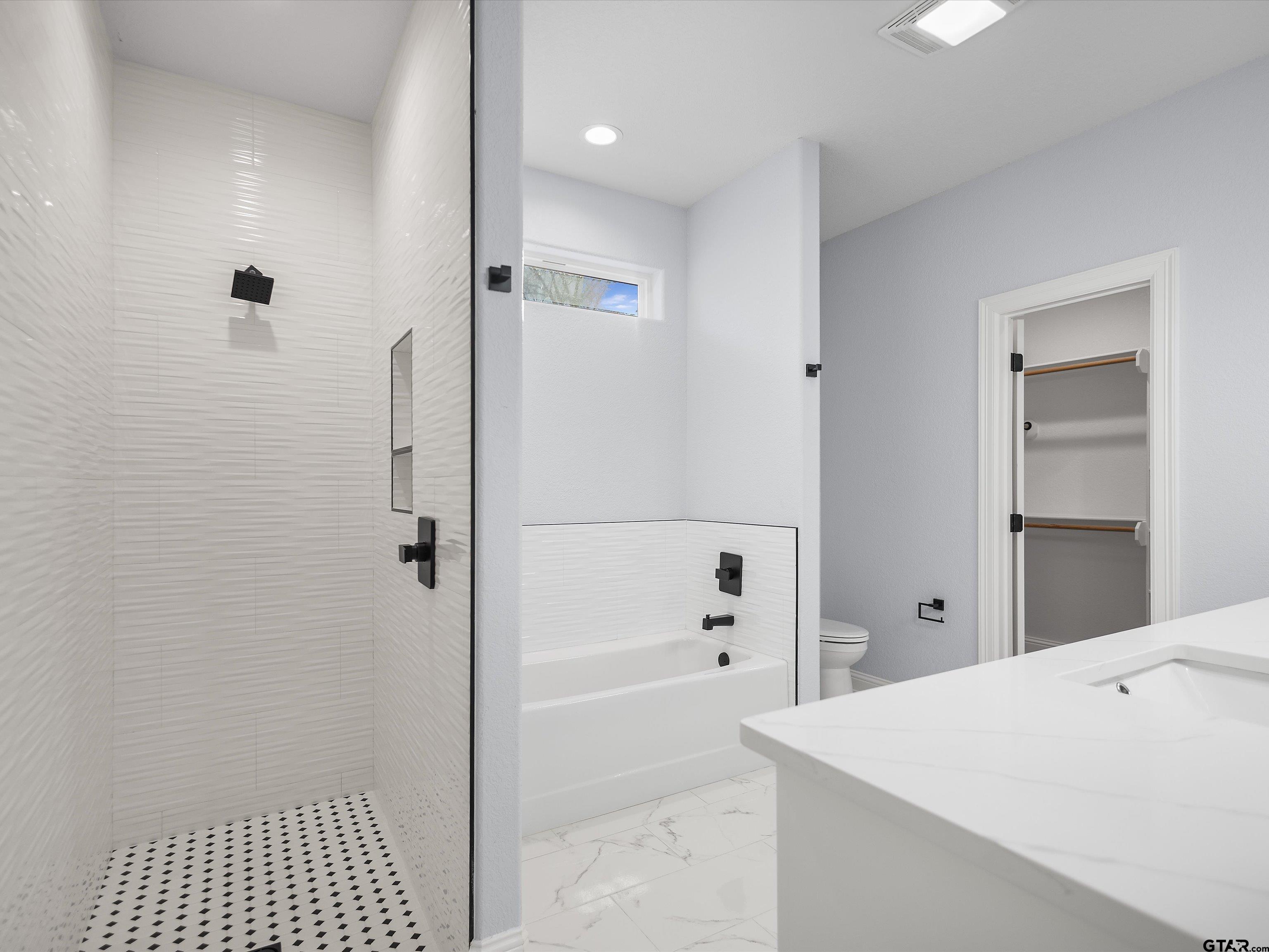 1006 Windy Ridge Drive Longview, TX 75605 - Photo 23 of 37