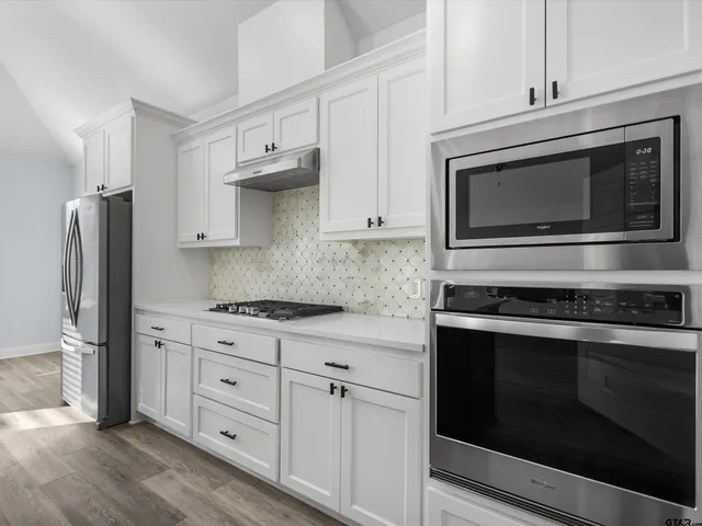 $449,900 | 1006 Windy Ridge Drive, Longview, TX 75605