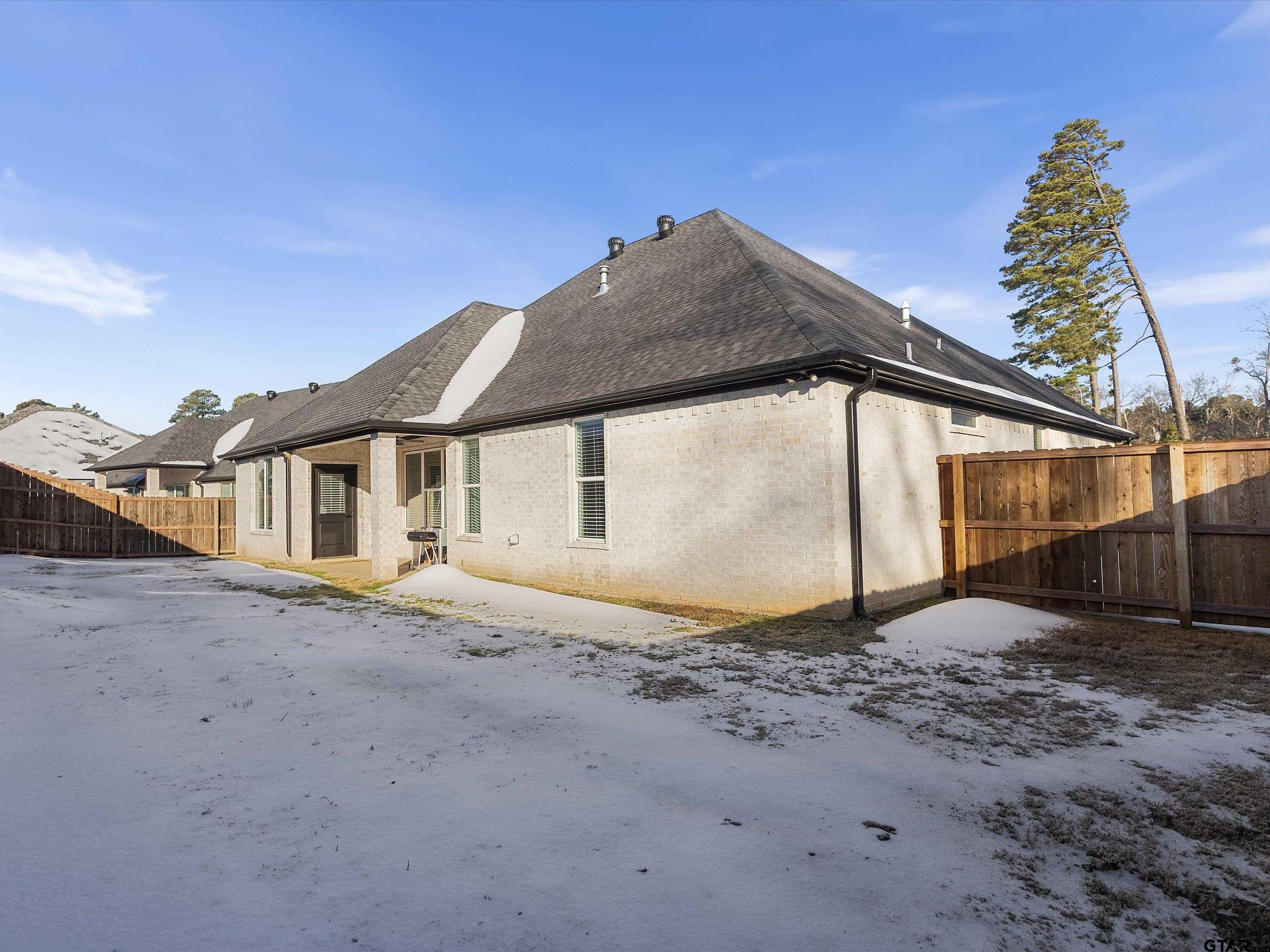 1006 Windy Ridge Drive Longview, TX 75605 - Photo 34 of 37