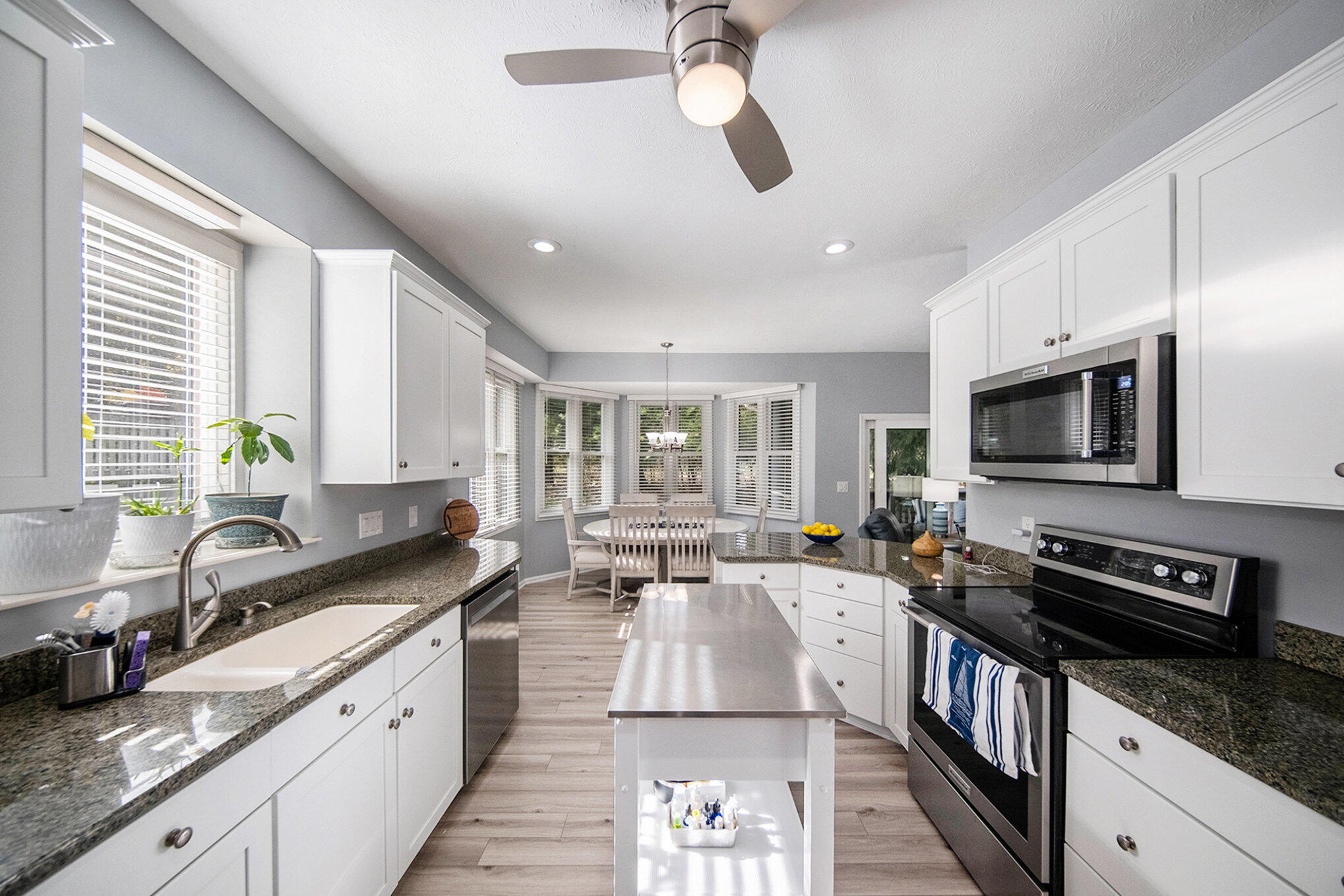 2974 Countryside Lane Jackson, MI 49203 - Photo 8 of 26 008_sbp_98_56