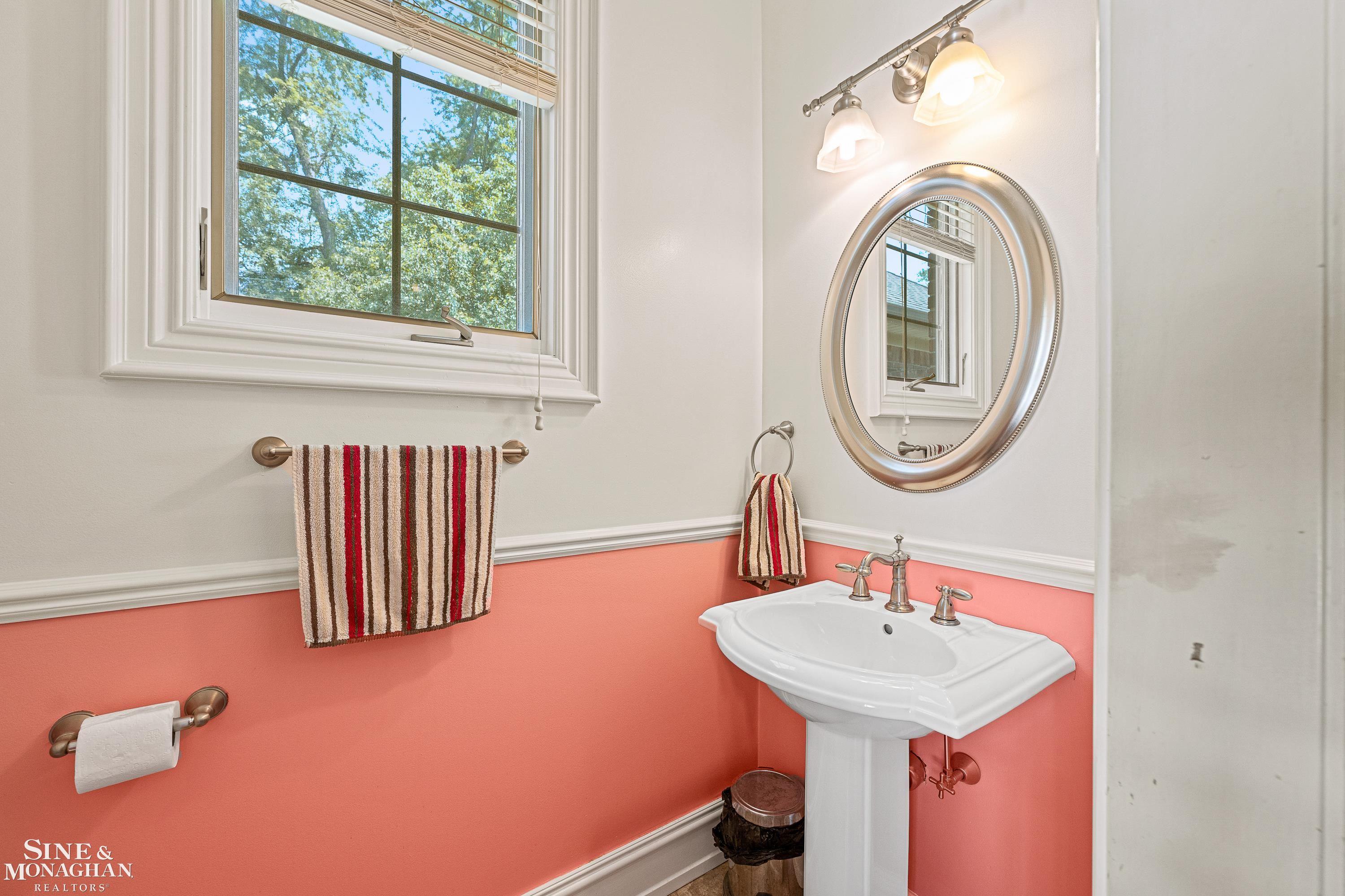 1036 Whittier Road Grosse Pointe Park, MI 48230 - Photo 20 of 48