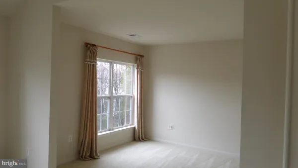 $4,300 | 20329 River Bank Street, Sterling, VA 20165