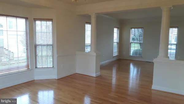 $4,300 | 20329 River Bank Street, Sterling, VA 20165