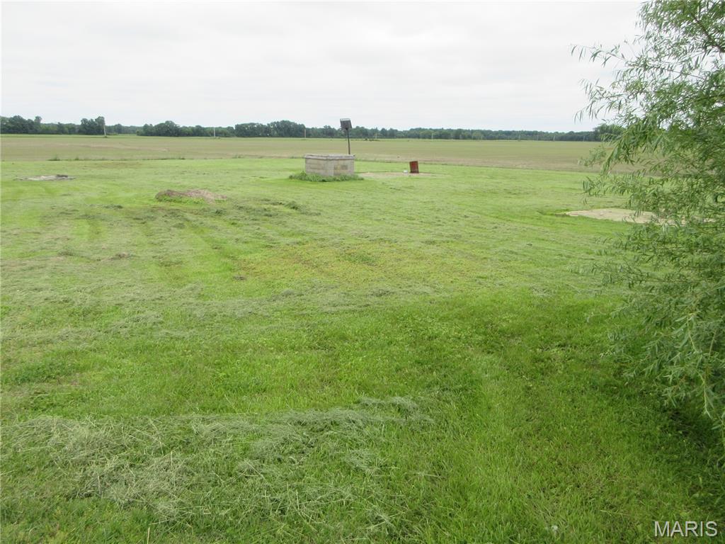 7080 Bee Branch Road Iuka, IL 62849 - Photo 34 of 40