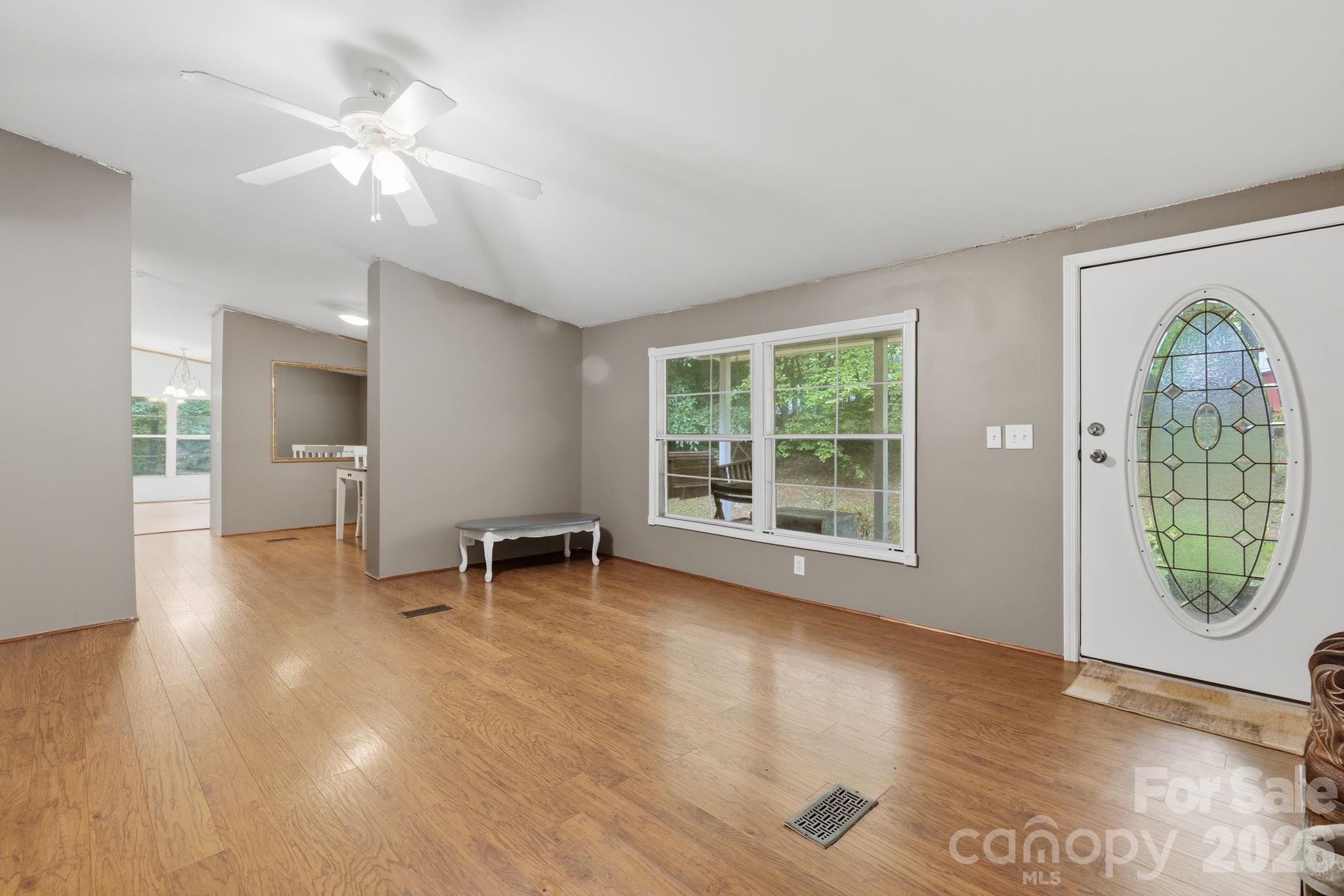 365 Sunflower Road Statesville, NC 28625 - Photo 4 of 30