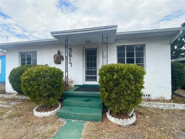 $2,300 | 5617 20th Avenue South, Gulfport, FL 33707