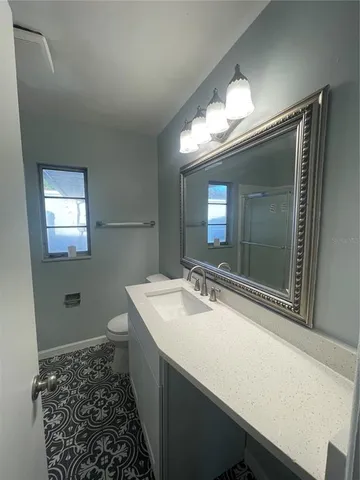 $2,500 | 5617 20th Avenue South, Gulfport, FL 33707