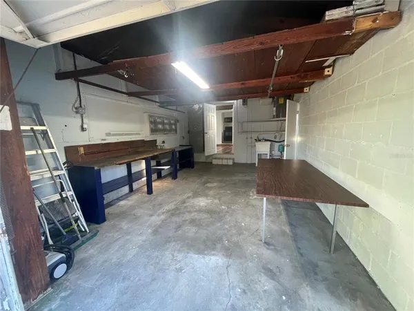 $2,100 | 5617 20th Avenue South, Gulfport, FL 33707