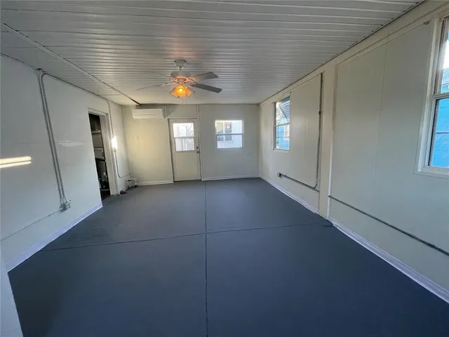 $2,500 | 5617 20th Avenue South, Gulfport, FL 33707