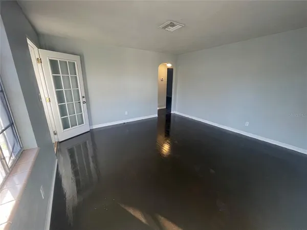 $2,300 | 5617 20th Avenue South, Gulfport, FL 33707