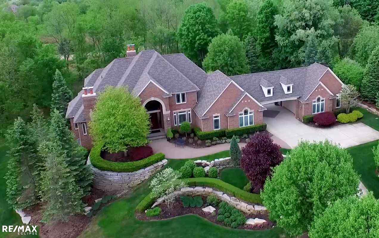 590 Sheldon Court Rochester, MI 48306 - Photo 3 of 99