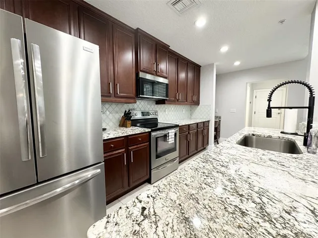 $3,800 | 1411 Lake Baldwin Lane, Unit B, Orlando, FL 32814