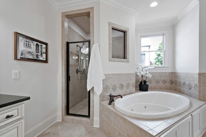3624 Lime Valley Bridge Road Thompson's Station, TN 37179 - Photo 40 of 69 a bathroom with a sink and a bathtub